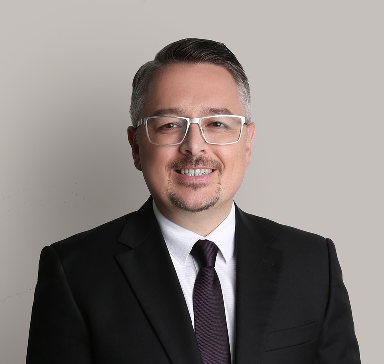 Simon Wild Lendlease